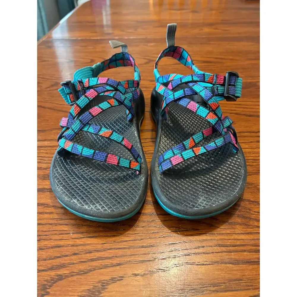 Chaco good used